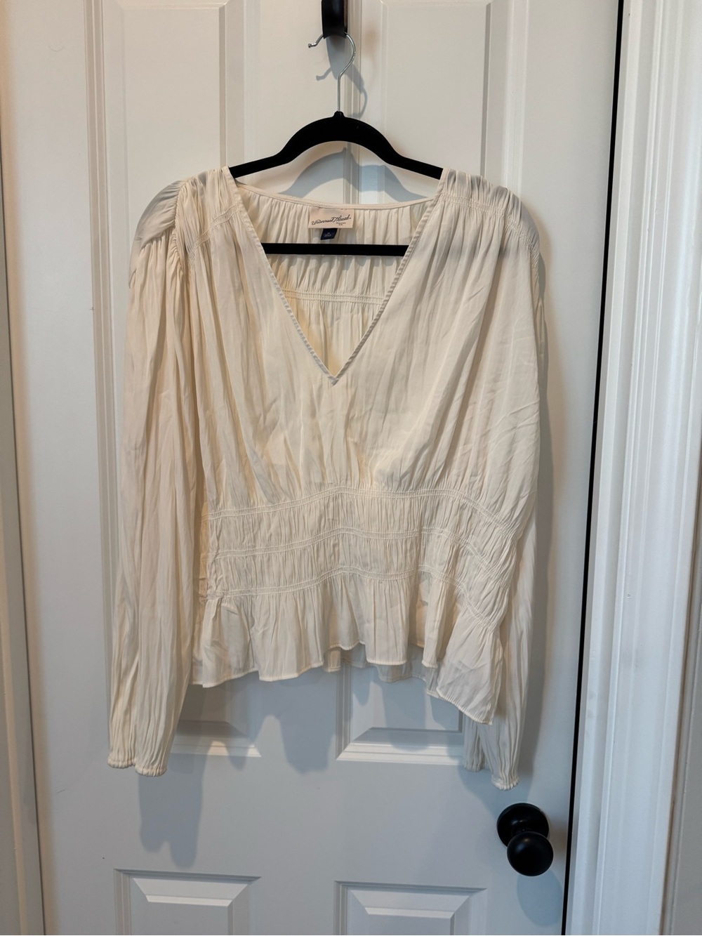 Universal Thread Cream V-Neck Smocked Peplum Blouse